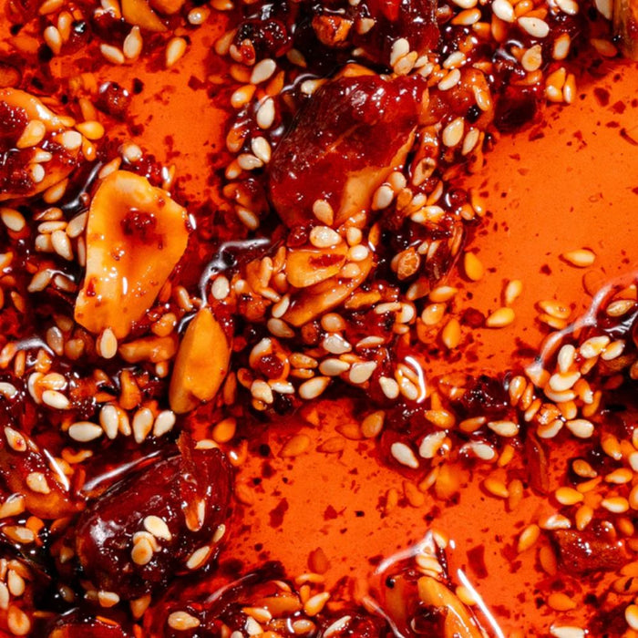White Mausu Extra Hot Peanut Rayu, 240g